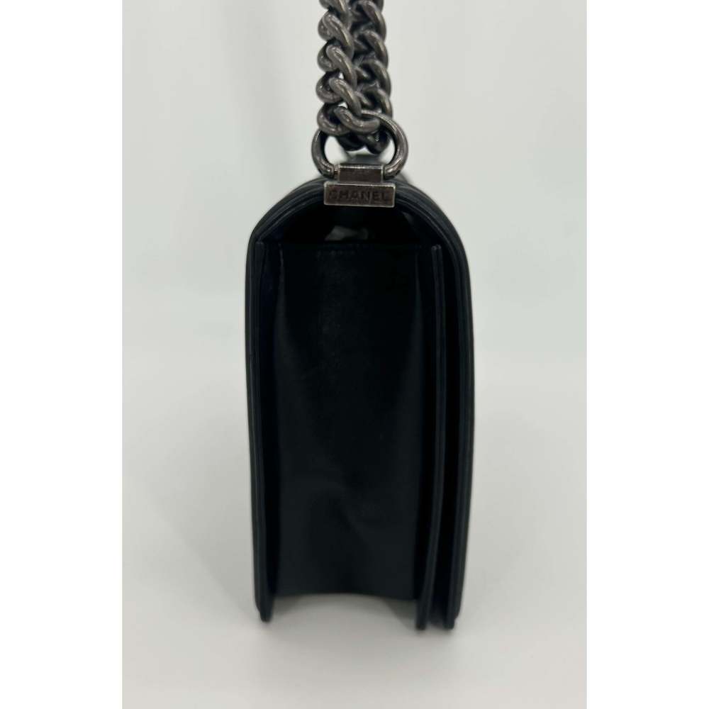 CHANEL Black Lambskin Quilted Medium Boy Bag - Picture 3 of 9